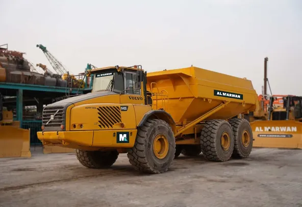 2005 Volvo A40D Off-Road Water Truck Front Left View - ADW-0001