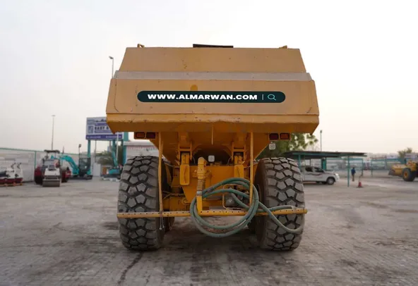 2005 Volvo A40D Off-Road Water Truck Rear View - ADW-0001