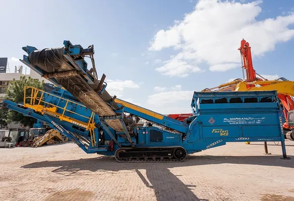 2005 Finlay Fintec 542 Mobile Screener Left Side View