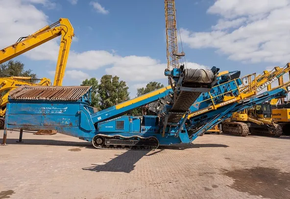 2005 Finlay Fintec 542 Mobile Screener Right Side View