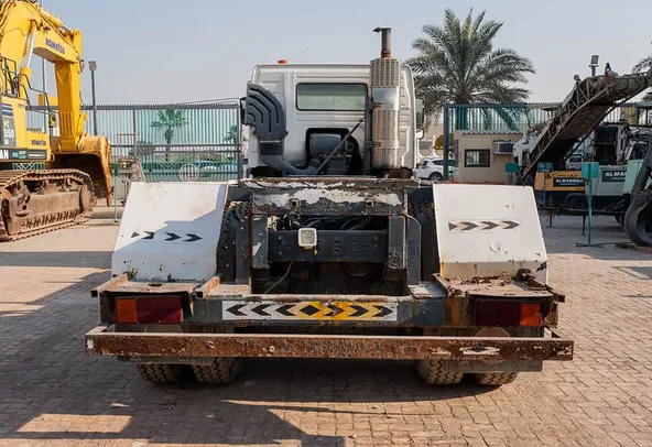 2005 Volvo FM12 6x4 Water Truck Rear View