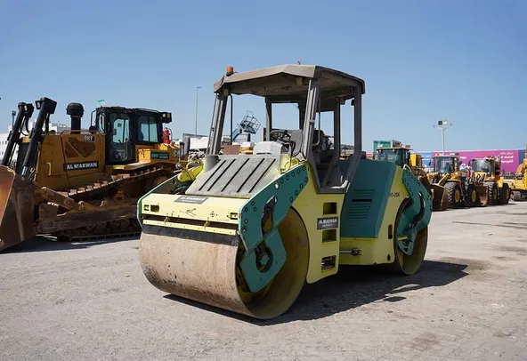 2007 Ammann AV110X Roller Front Left vIew
