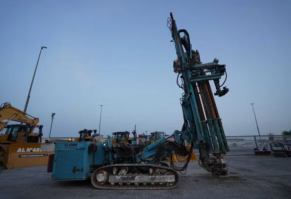 2008 Klemm KR806-5 Drilling Rig Right View - PD-0055