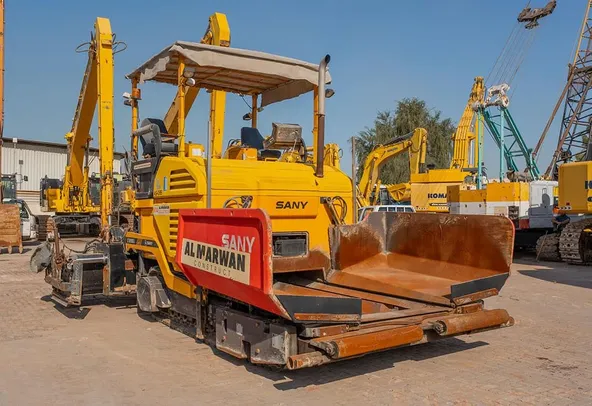 2008 Sany LTU90SII Asphalt Paver Front Right View