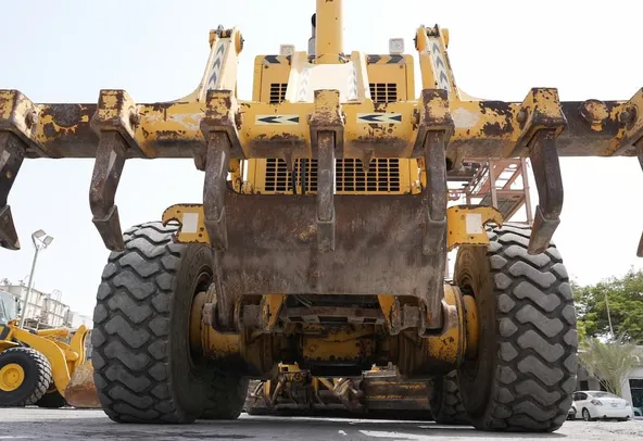 2009 Komatsu GD705A-4AE Motor Grader Under carriage View