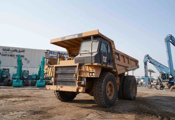2010 Cat 773D Rigid Dump Truck Front Left View - RD-0476
