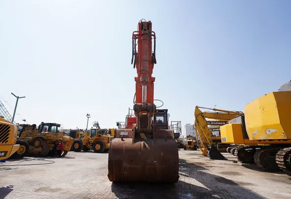 2010 Hitachi EX1200 Track Excavator Front View