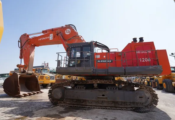 2010 Hitachi EX1200 Track Excavator Left Side View