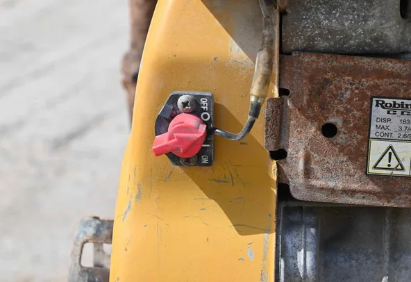 2012 Sakai PC100 Plate Compactor Control View - CP-0046