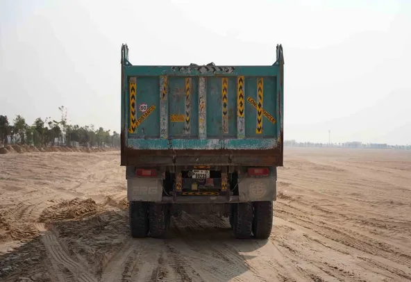 2012 Volvo FMX 370 6x4 Tipper Truck Rear View - TK-0302