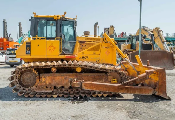 2012 Komatsu D65PX-17 Bulldozer Right Side Image
