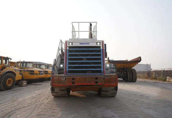2013 Komatsu WA800-3EO Wheel Loader Rear View