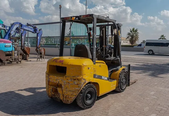 2013 TCM FDF30T3KT Diesel Forklift Rear Right View