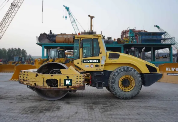 2014 Bomag BW 226 DH-4 Single Drum Roller Left View