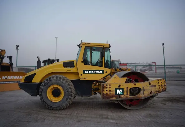 2014 Bomag BW 226 DH-4 Single Drum Roller Right View