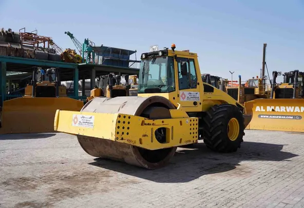 2014 Bomag BW 226 DI-4 BVC Single Drum Roller Front Left View - RO-0348