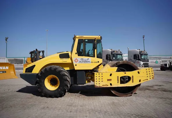 2014 Bomag BW 226 DI-4 BVC Single Drum Roller Right View - RO-0348