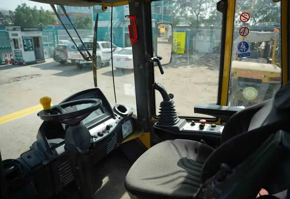 2014 Bomag BW226 DH-4 Single Drum Roller Cabin View - RO-0345