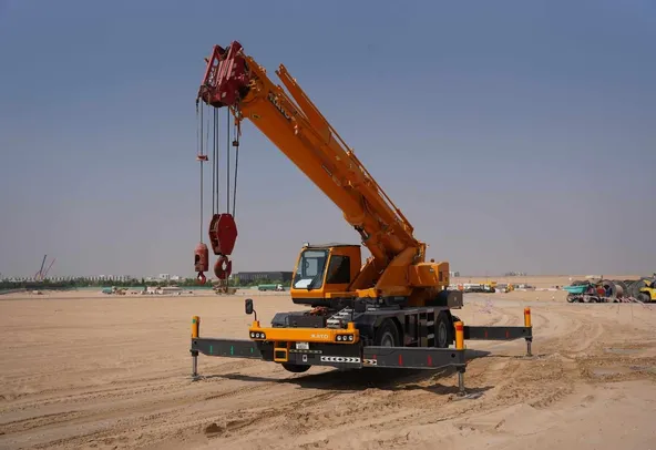 2015 Kato KR25H-V8 SR250Ri Mobile Crane Front Left View