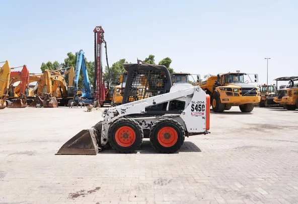 2015 Bobcat S450 Skid Steer Loader Left Side Image