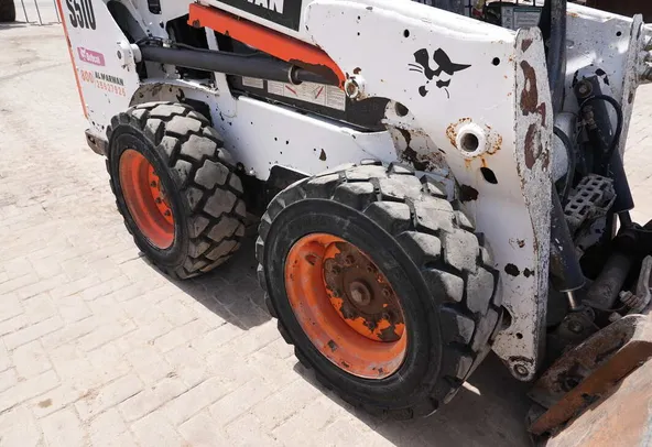 2015 Bobcat S510 Skid Steer Loader Tires View