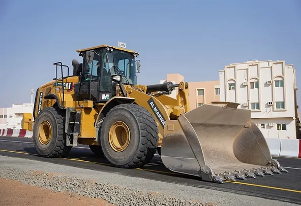 2015 Used Caterpillar 966L Medium Loader Front Right Image