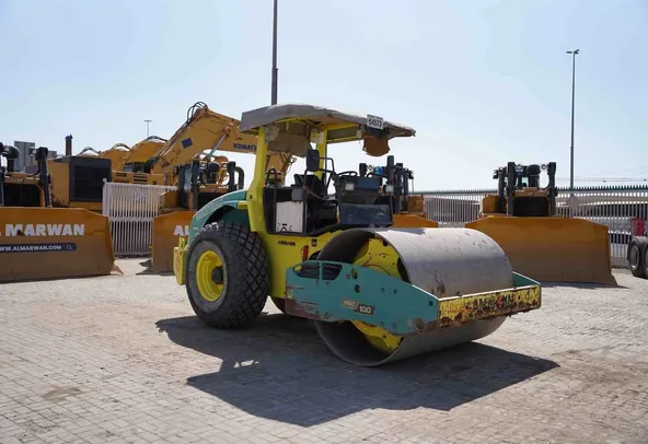 2017 Ammann ASC 100 D Single Drum Roller Front Right View - RO-0332