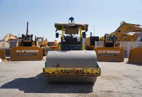 2017 Ammann ASC 100 D Single Drum Roller Front View - RO-0332
