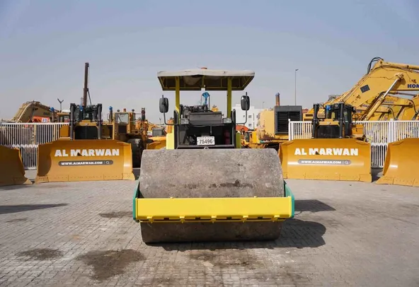 2017 Ammann ASC 100 Single Drum Roller Front View - RO-0330