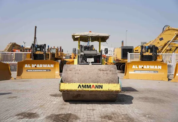 2017 Ammann ASC 100 Single Drum Roller Front View - RO-0331