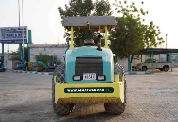 2017 Ammann ASC 100 Single Drum Roller Rear View - RO-0329