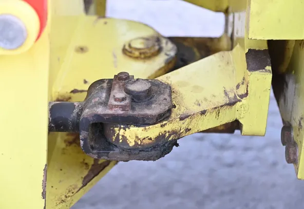 2017 Ammann ASC 100 Single Drum Roller Undercarriage View - RO-0329