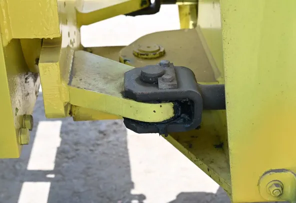 2017 Ammann ASC 100 Single Drum Roller Undercarriage View - RO-0330