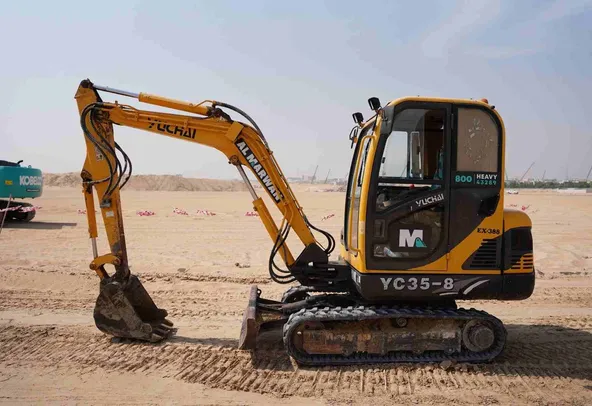 2017 Yuchai YC35-8 Mini Excavator Left View - EX-0388