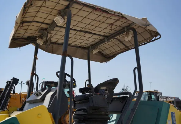 2017 Ammann AV70X Tandem Roller Cabin Image