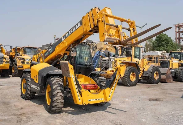 2017 JCB 540-170 Telescopic Handler Front Right View