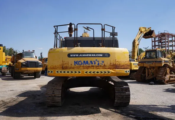 2017 Komatsu PC450LC-8 - Reliable Excavator for Sale-rear-view