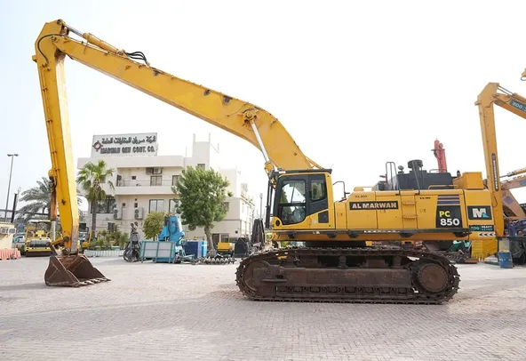 2017 Komatsu PC850SE-8R1 Long Boom Excavator Left Side View