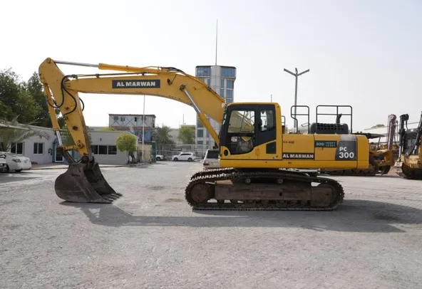 2018 Komatsu PC300-8MO Track Excavator Left Side View