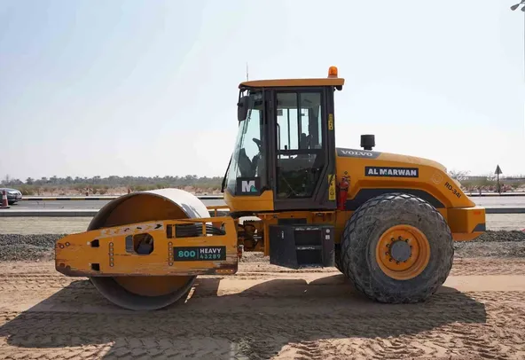 2019 Volvo SD110B Single Drum Roller Left View - RO-0341