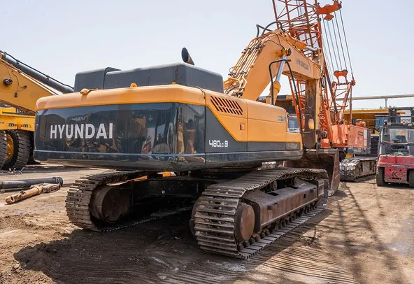 2019 Hyundai 480LC-9S Track Excavator Rear Right View