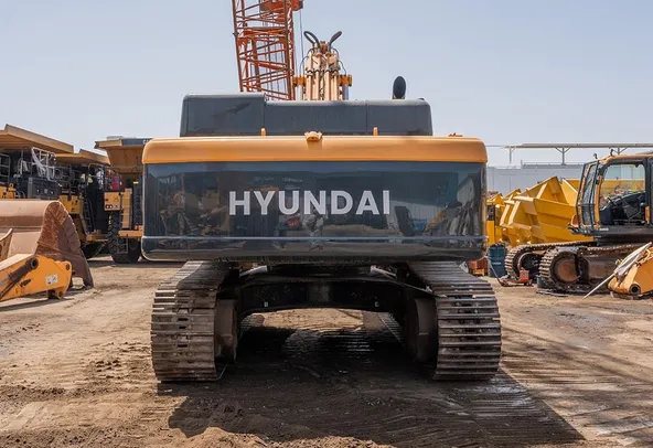 2019 Hyundai 480LC-9S Track Excavator Rear View