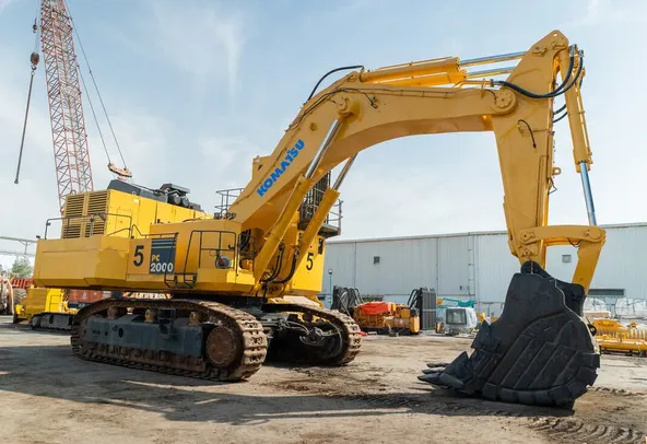 2019 Komatsu PC2000-8 Excavator Front Right View
