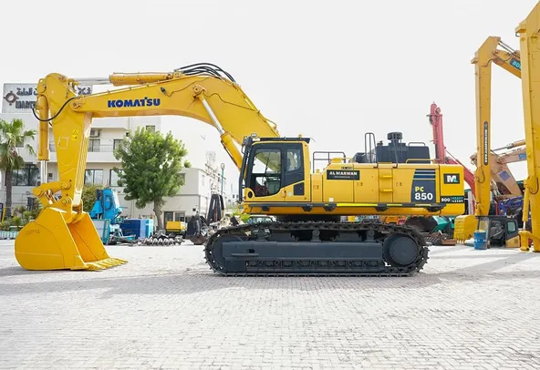 2019 Komatsu PC850-8R1 Track Excavator Left Side View
