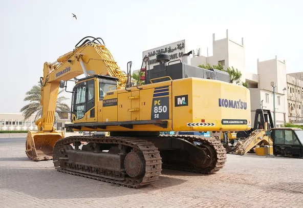 2019 Komatsu PC850-8R1 Track Excavator Rear Left View