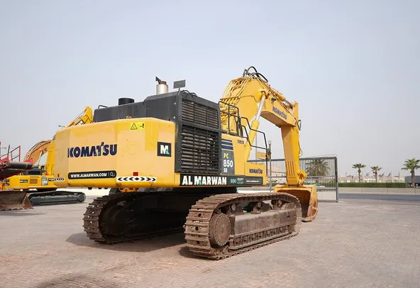 2019 Komatsu PC850-8R1 Track Excavator Rear Right View