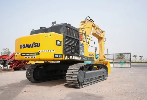 2019 Komatsu PC850-8R1 Track Excavator Rear Right View