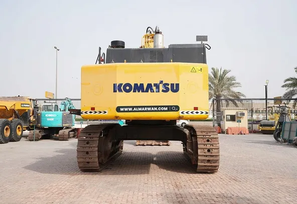 2019 Komatsu PC850-8R1 Track Excavator Rear View