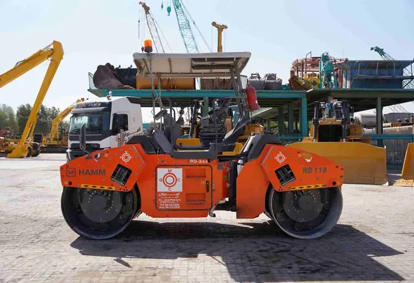 2020 Hamm HD 110 Double Drum Roller Left View - RO-0344