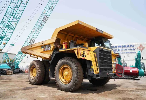 2020 Komatsu HD785-7 Rigid Dump Truck Front Right View - RD-0489